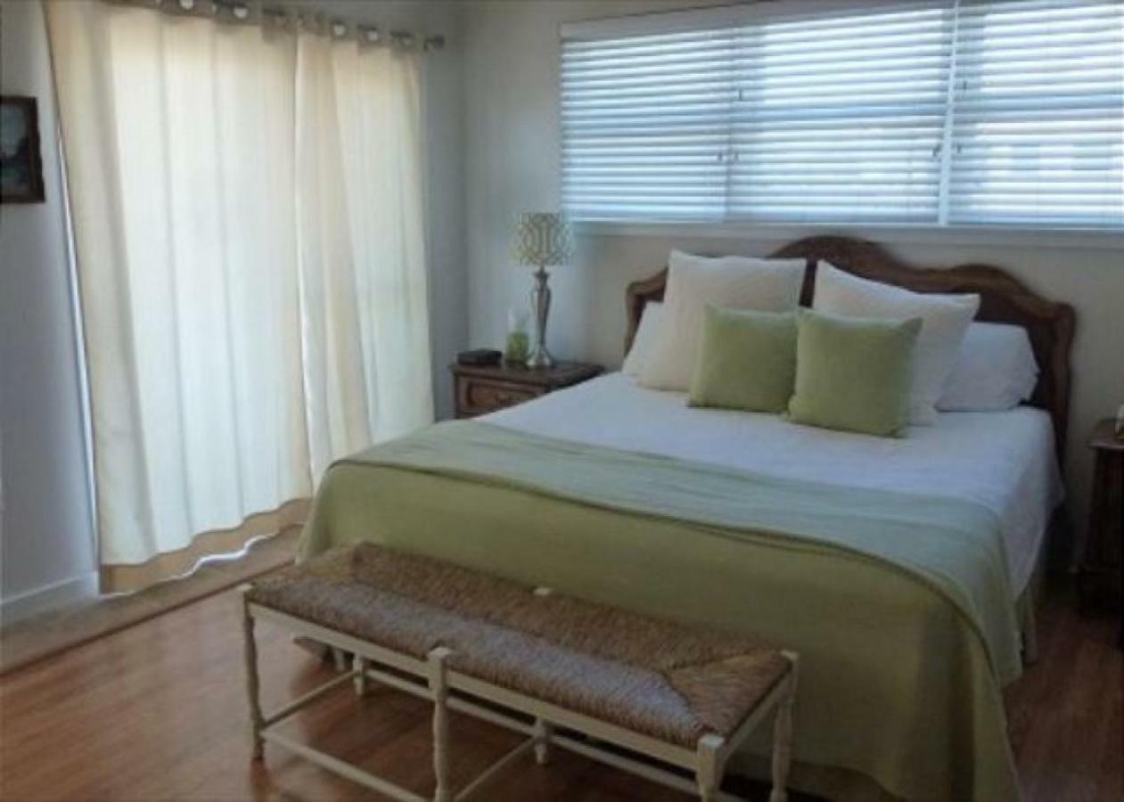 Kitty'S Bliss Villa Санта Роса Бийч Екстериор снимка